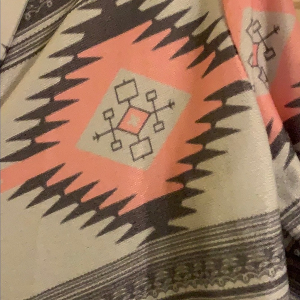 Tribal Patterned Cardigan - Picture 4 of 6